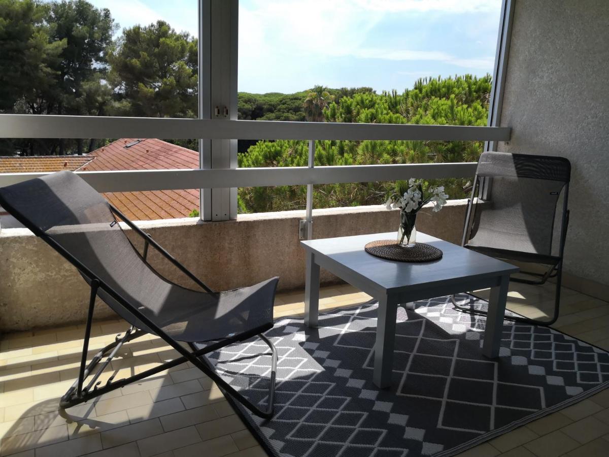 Studio A Hyeres Port - Proche De Toutes Commodites Экстерьер фото
